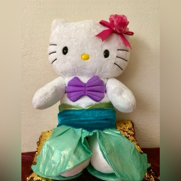 Hello Kitty Limited-Edition Mermaid Plush Stuff Doll - Picture 2 of 6